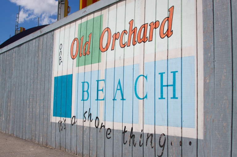 Old orchard beach oob coast sand sun atlantic maine tourist tourism amusement park