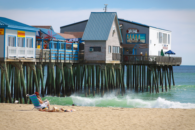old orchard beach maine coast ocean atlantic waves sand tourist scenic prisitne